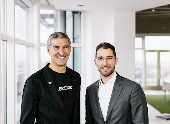 Seth Goldman, Executive Chairman von Beyond Meat® (links), und Marcus Keitzer, PHW-Vorstand für alternative Proteinquellen (Foto: © Jakob Börner)